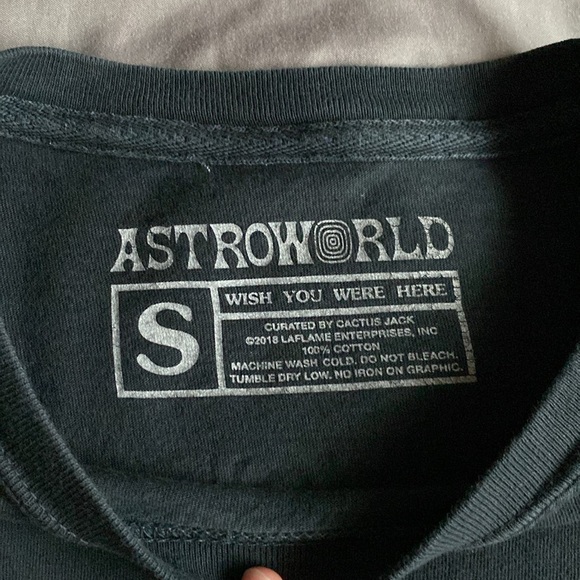 Astroworld Travis Scott T Shirt - Picture 2 of 3